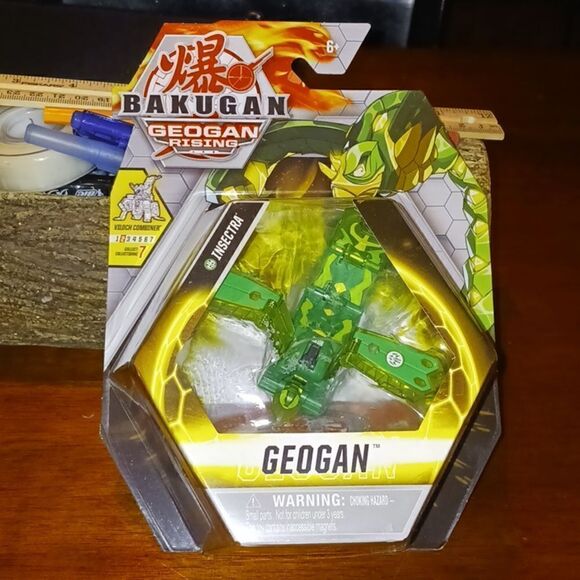 Bakugan Geogan Rising Insectra Green Figure Viloch Combiner Gate Card New - Picture 4 of 4